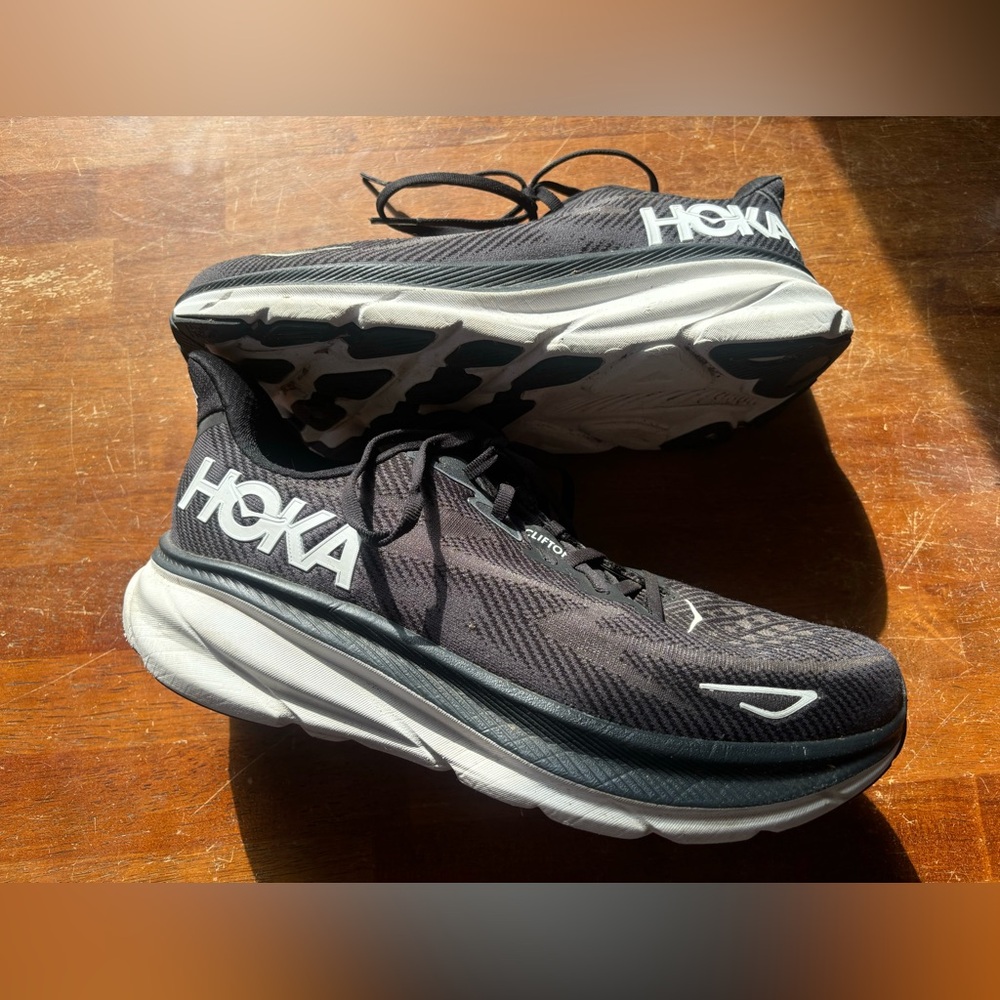 Hoka Black and White Clifton 9 Men’s Sneakers